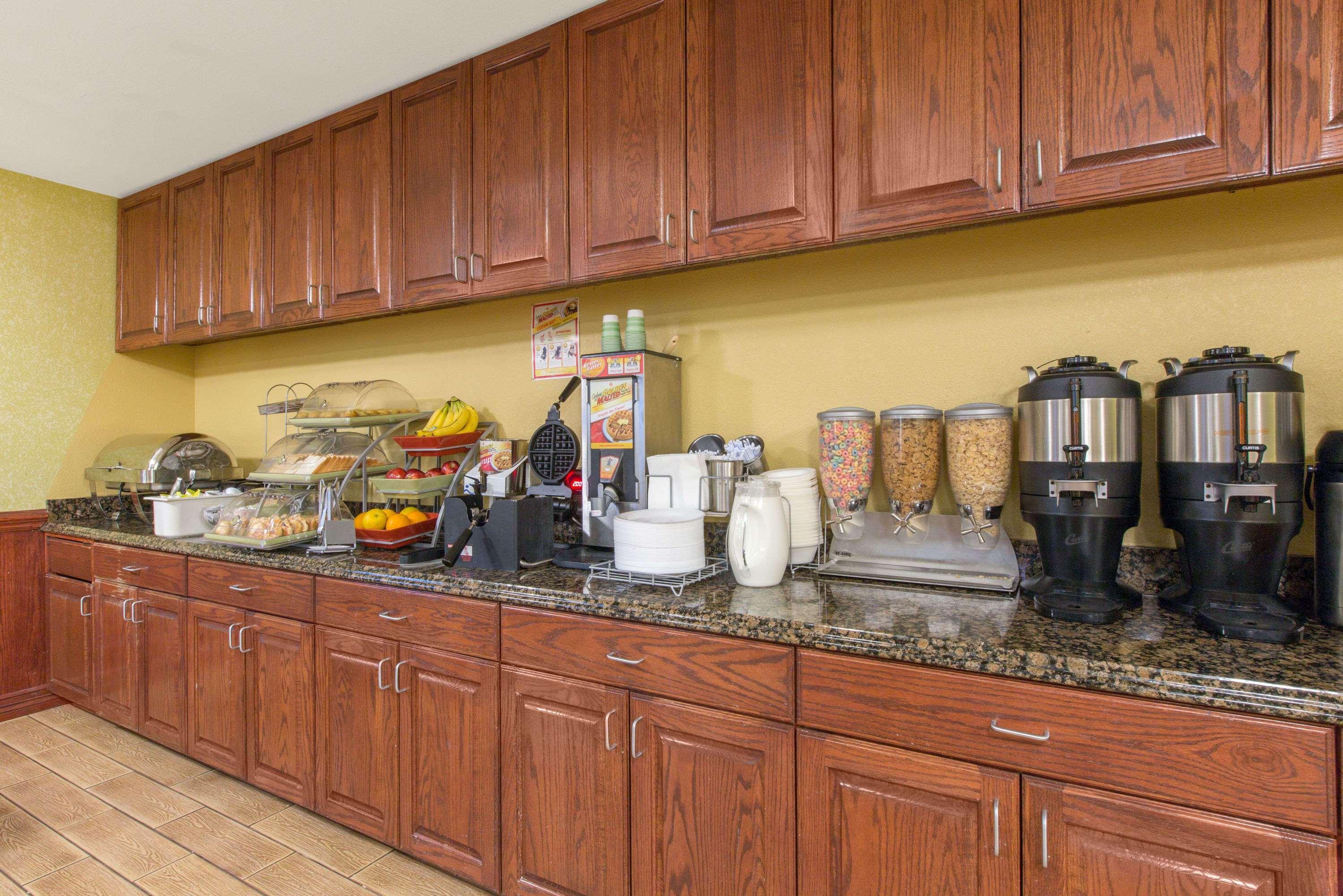 Hawthorn Extended Stay By Wyndham Corpus Christi Padre Isle Εξωτερικό φωτογραφία